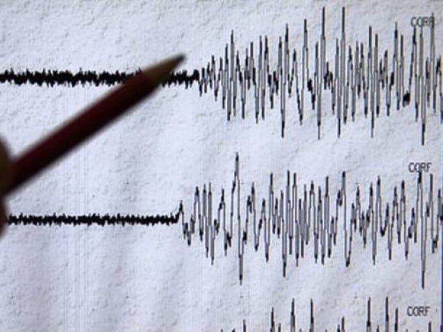 7.6 magnitude earthquake hits Caribbean, several islands issue tsunami warnings