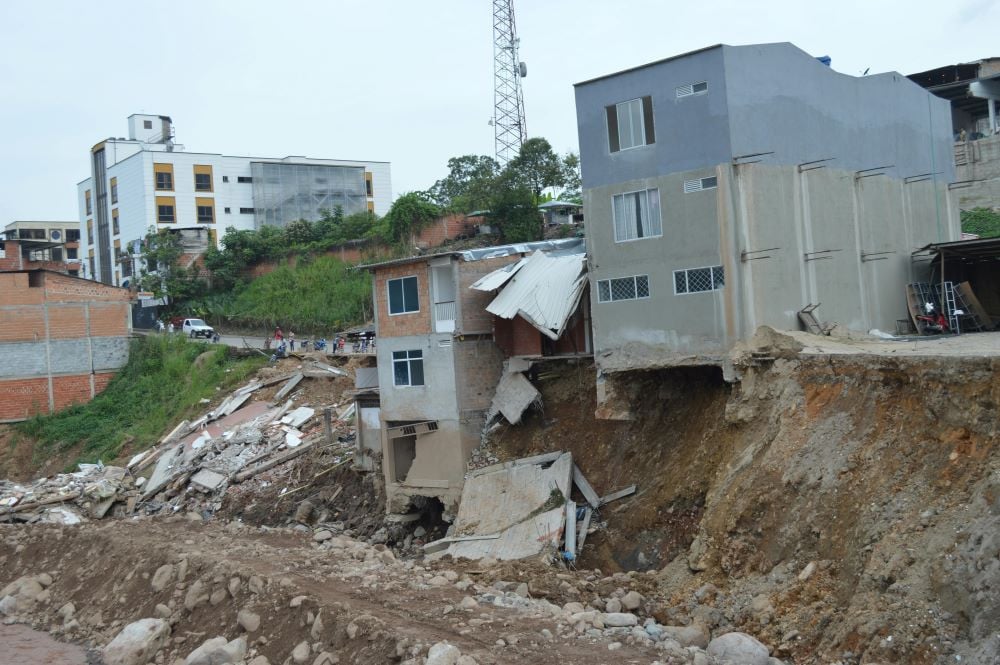 Over 30 missing after landslide in Southwestern China; rescue efforts underway